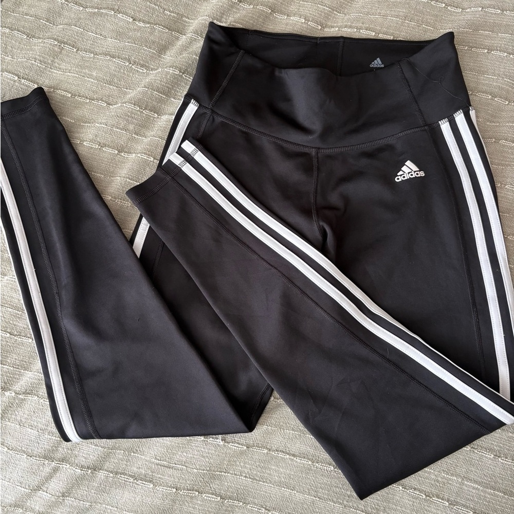 Adidas Black Leggings with Signature Stripes and Stretch Fabric